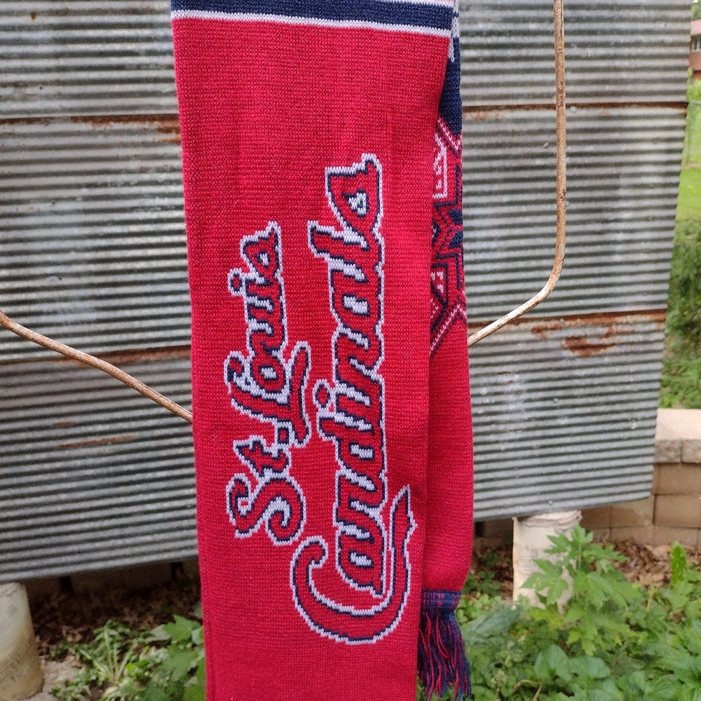 St Louis Cardinals muffler or knit scarf - Picture 5 of 5